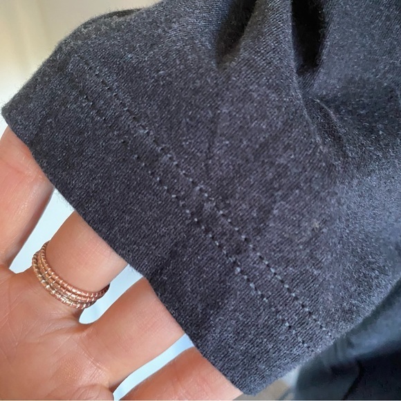 #freethebee t-shirt in size 12, overall black, screen‎ print on front chest. 🐝 - Picture 5 of 10